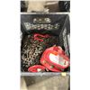 Image 2 : COFFIN RED 1 TON INDUSTRIAL CHAIN HOIST IN BLACK PLASTIC CRATE
