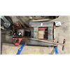 Image 2 : POWERBUILT 1500 LBS CAPACITY MOBILE INDUSTRIAL ATV / MOTORCYCLE JACK