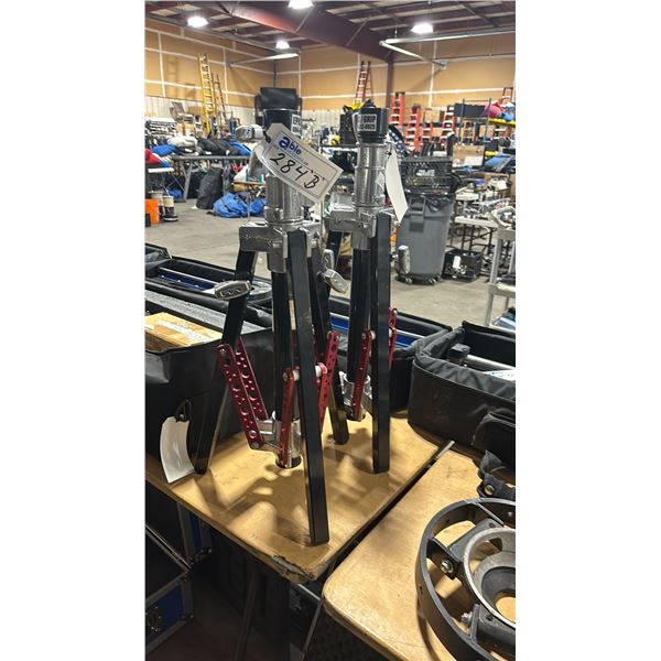 2 MATTHEWS COMMERCIAL PRODUCTION MULTI ADJUSTABLE SLIDER STANDS