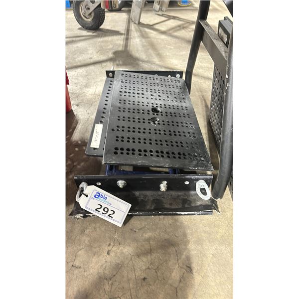 ASSORTED CUSTOM COMMERCIAL PRODUCTION ALUMINUM MOUNTING PLATES