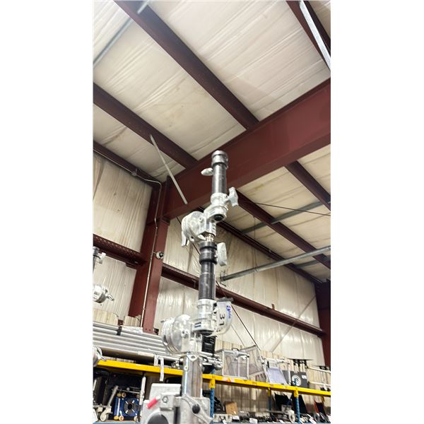 AVENGER 2 HEAD CUSTOM PRODUCTION DUAL GRID STAND ATTACHMENT WITH 2 EXTRA HEAD CONNECTORS