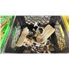 Image 2 : PLASTIC CRATE OF MODERN COMMERCIAL PRODUCTION ANGLE BRACKETS