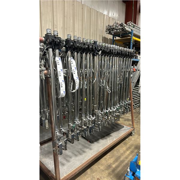 10 COMMERCIAL PRODUCTION AVENGER EXTENDABLE LIGHTING HI-LOW BARS / SADDLE STYLE