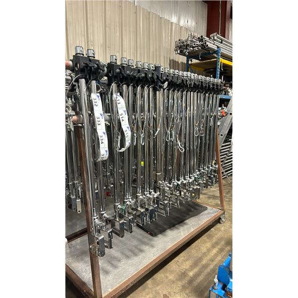 10 COMMERCIAL PRODUCTION AVENGER EXTENDABLE LIGHTING HI-LOW BARS / SADDLE STYLE