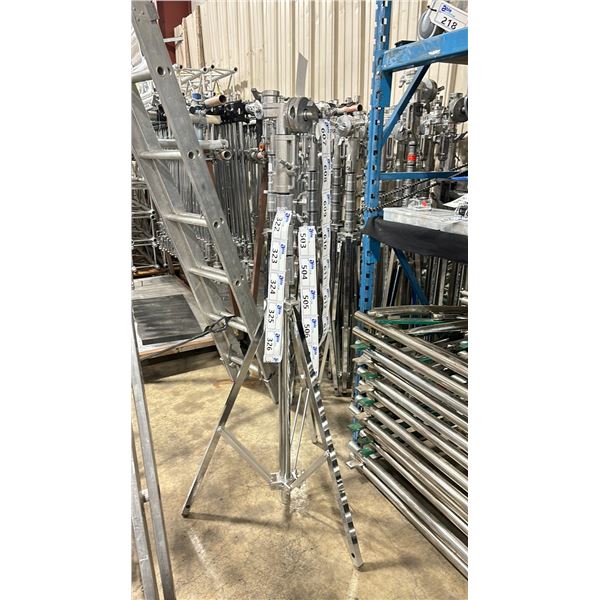 KUPO / AVENGER COMMERCIAL PRODUCTION COMBI STAND WITH 4 1/2" GOBO HEAD