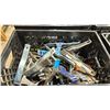 Image 2 : PLASTIC CRATE OF 3303 PONY CLAMPS *CRATE INCLUDED*