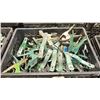 Image 2 : PLASTIC CRATE OF 3202 PONY CLAMPS *CRATE INCLUDED*