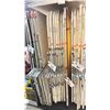 Image 3 : 8 - 5' X 5' COMMERCIAL PRODUCTION FLAGS WITH ALUMINUM FRAMES