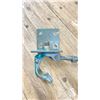 Image 2 : CRATE OF TRANSITION PLATE CLAMPS *CRATE INCLUDED*