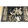 Image 2 : CRATE OF 1/2" BURTON TO JUNIOR RECEIVER CLAMPS *CRATE INCLUDED*