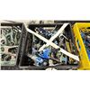 Image 2 : PLASTIC CRATE OF 3202 PONY CLAMPS *CRATE INCLUDED*