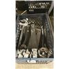 Image 2 : PLASTIC CRATE OF COMMERCIAL PRODUCTION C-CLAMP TO FLAT MOUNTS *CRATE INCLUDED*