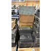 Image 2 : PALLET OF ASSORTED SIZED COMMERCIAL PRODUCTION APPLE BOXES
