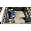 Image 2 : CRATE OF 10 COMMERCIAL PRODUCTION JUNIOR PLATES *CRATE INCLUDED*