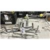 Image 1 : 3 MATTHEWS / AMERICAN COMMERCIAL PRODUCTION TROMBONE STANDS