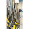 Image 2 : 12 - 2' YATES NYLON COMMERCIAL O LOOP LIFTING SLINGS