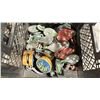 Image 3 : CRATE OF ASSORTED SINGLE YACHT BLOCKS / LINE BUCKLES *CRATE INCLUDED*