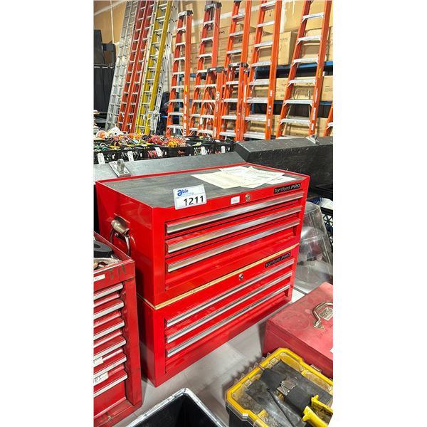 BYNFORD PRO 8 DRAWER METAL TOOL BOX WITH ASSORTED COMMERCIAL PRODUCTION RIGGING HARDWARE / TOOLS