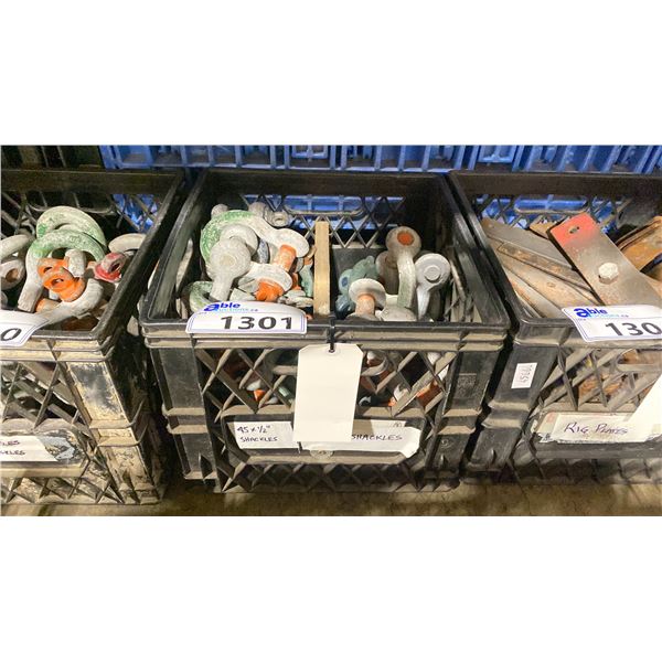 PLASTIC CRATE OF SCREW PIN ANCHOR SHACKLES *CRATE INCLUDED*