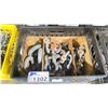 Image 2 : PLASTIC CRATE OF SCREW PIN ANCHOR SHACKLES *CRATE INCLUDED*