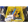 Image 2 : PLASTIC CRATE OF ASSORTED GRIP HAND TOOLS *CRATE INCLUDED*