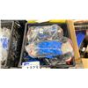 Image 2 : PLASTIC CRATE OF ASSORTED GRIP / RIGGING WORK GLOVES *CRATE INCLUDED*