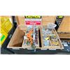 Image 2 : WOODEN PNEUMATIC TIRE COMMERCIAL MOBILE RIGGERS TRANSPORT BOX WITH ASSORTED RIGGING HARDWARE