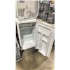 Image 2 : WHITE IGLOO ELECTRIC BAR FRIDGE, LASKO ELECTRIC SPACE FAN & 3 FOLDING CHAIRS