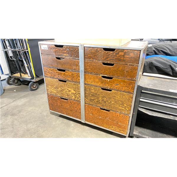 10 DRAWER WOODEN MOBILE RIGGER / GRIPS TOOLBOX WITH ASSORTED CONTENTS