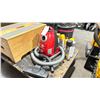 Image 3 : 4 WHEEL PNEUMATIC CART WITH PAINT STAIRS & PACKING BLANKET *CART INCLUDED*