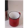 Image 4 : Travel Mug, (2) Coffee Mugs, Coffee Filters