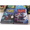 Image 2 : (6) Kids Books (Ages 8-12): Last Kids on Earth Edition, Batman, Disney Comics, Misc.
