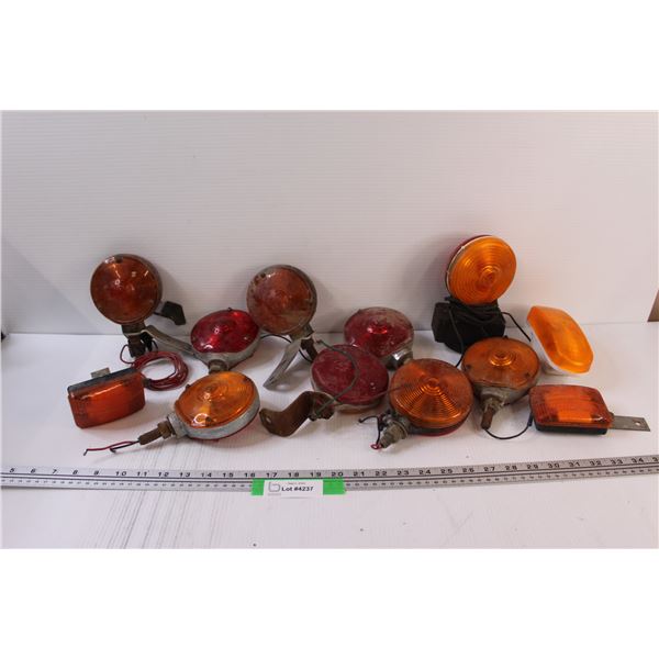 (12) Heavy Duty Trailer Lights