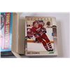 Image 5 : (2) Score 1991 Young Superstars Hockey Trading Cards in Packages - New
