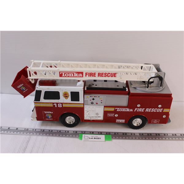 Tonka Firetruck Toy - 17" x 8"