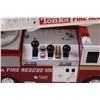 Image 5 : Tonka Firetruck Toy - 17" x 8"