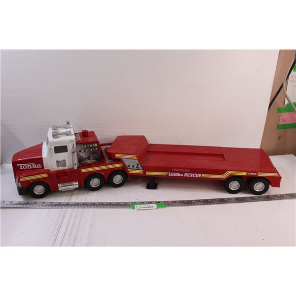 Tonka Rescue Hauler - 36" x 8"