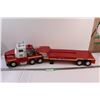 Image 1 : Tonka Rescue Hauler - 36" x 8"