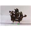 Image 1 : Metal Cast Sailboat - 13" x 11"