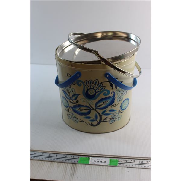Vintage Tri Chem Collectible Tin Liquid Embroidery Set w/ Hoop and Liquid Embroidery Paints