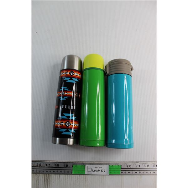 (3) Thermoses