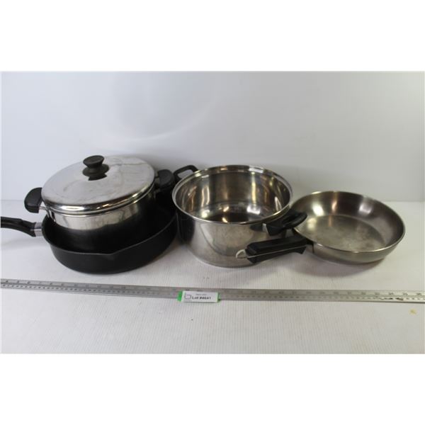 (2) Frying Pans - (2) Lg Sauce Pans