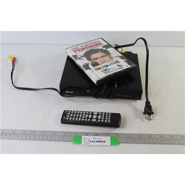 DVD Disc Player w/Remote (powers on) - Jim Carrey DVD MR. Popper's Penguins