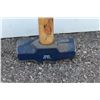 Image 3 : ** 12lb Sledge Hammer (Genuine Hickory Handle)