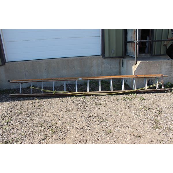 ** Wooden Extendable Ladder - 24FT , as is