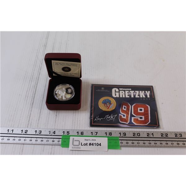 Wayne Gretzky 2011 25 Dollar Collectors Coin in Case & Gretzky 25 Cent Coin Sealed in Package