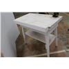 Image 7 : * Wooden Work Bench w/Vise - 39" x 24" x 35" Tall