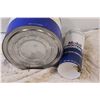 Image 4 : (2) Vintage Cans: Mobil Grease & Mobil Gear Lube - Has Contents