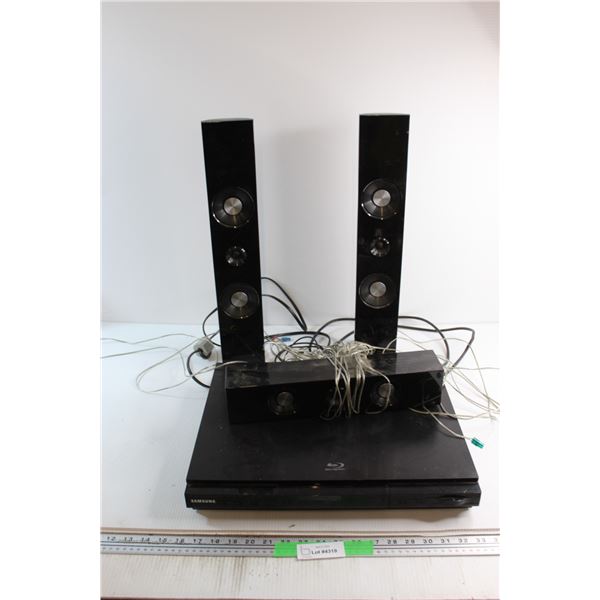 (3) Samsung Speakers and Samsung Blue-Ray Reader - Untested