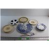 Image 1 : (14) Assorted Souvenir Plates and Pizza Shovel